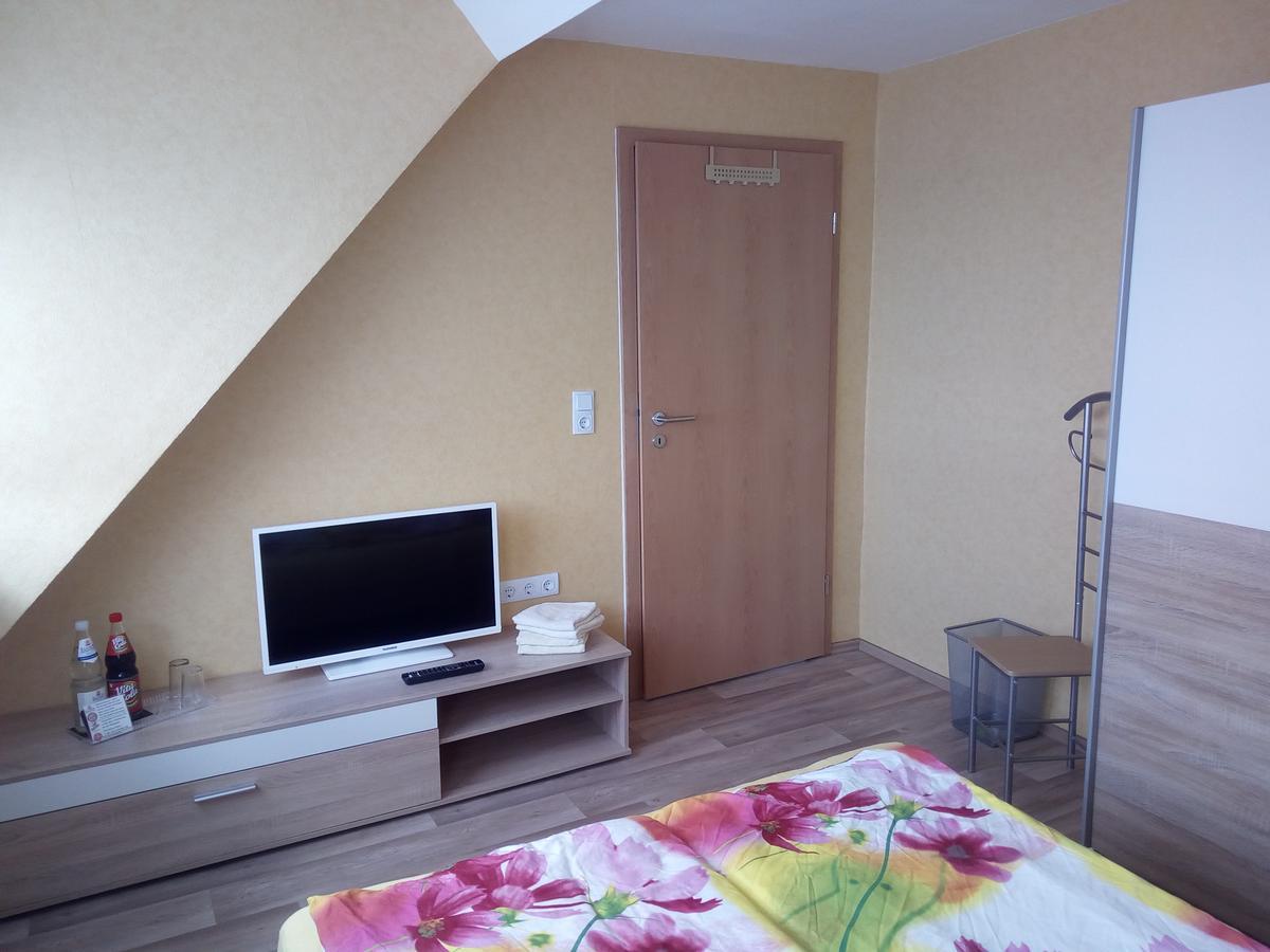 Zum Ringelberg Guest house 2*